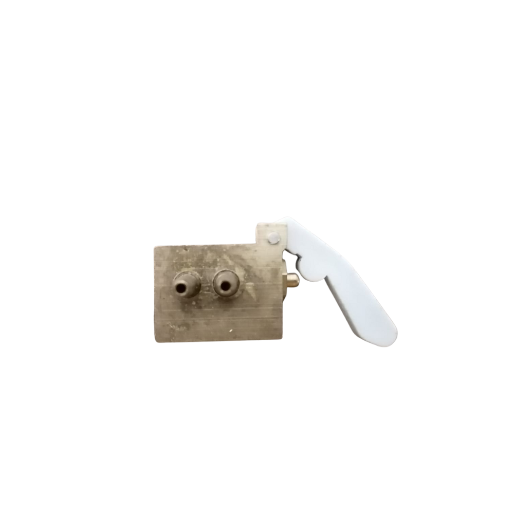 Válvula Automática De 1/8" Cuadrada